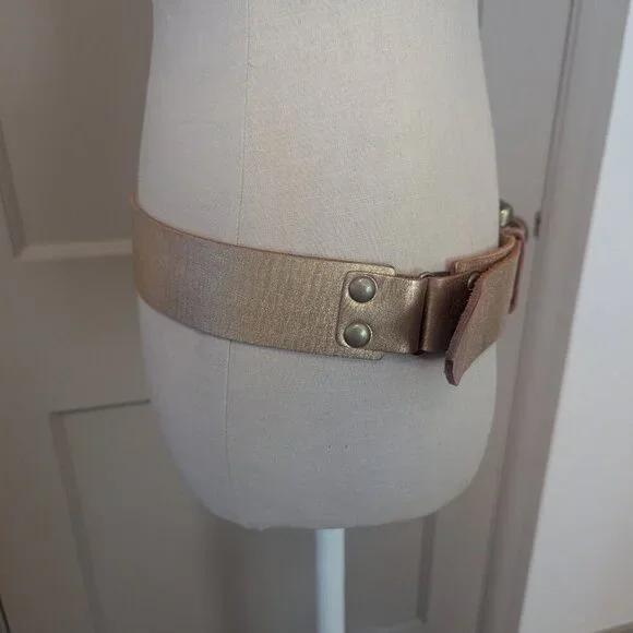Linea Pelle Statement Chunky Buckle Leather Studded Belt Handmade Boho Gold - Picture 6 of 9